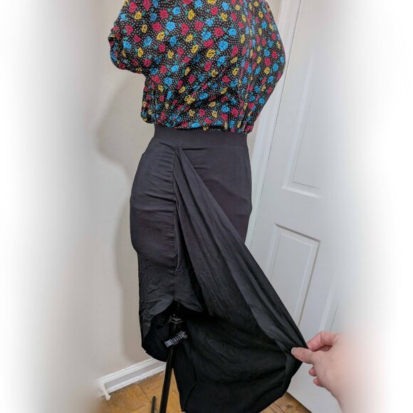 bnwt ASOS asymmetrical draped black skirt 6 M - Picture 3 of 4